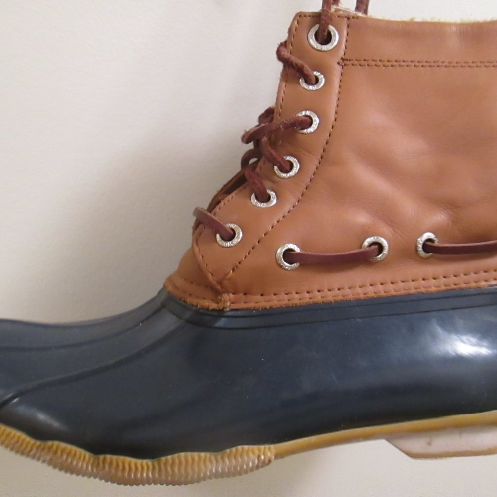 Saltwater Winter Luxe Duck Boot ladies size 6 winter boots snow shoes